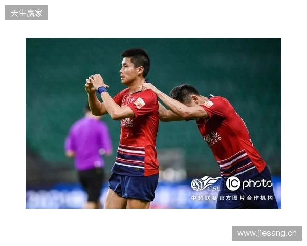 黄希扬：若不影响中超备战也有时间的话，还是想踢一踢“渝超”